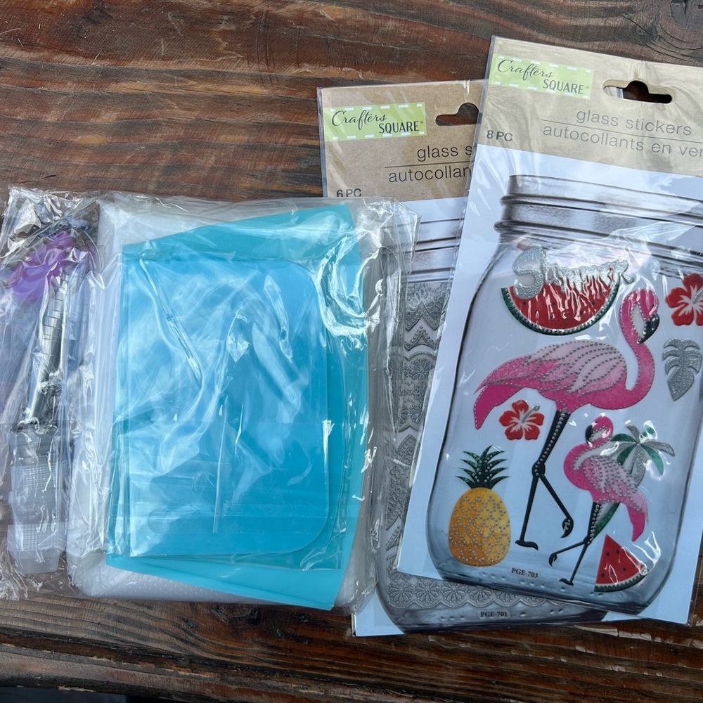 Flamingo Glass Stickers and piping bags/tips